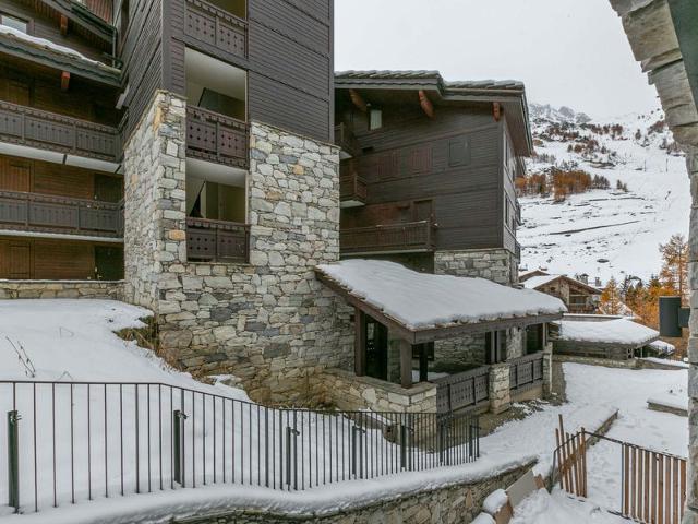 Cocon intime avec WiFi, garage, et accès direct aux pistes dans résidence neuve à Val d'Isère FR-1-694-339 - Val d’Isère Le Châtelard