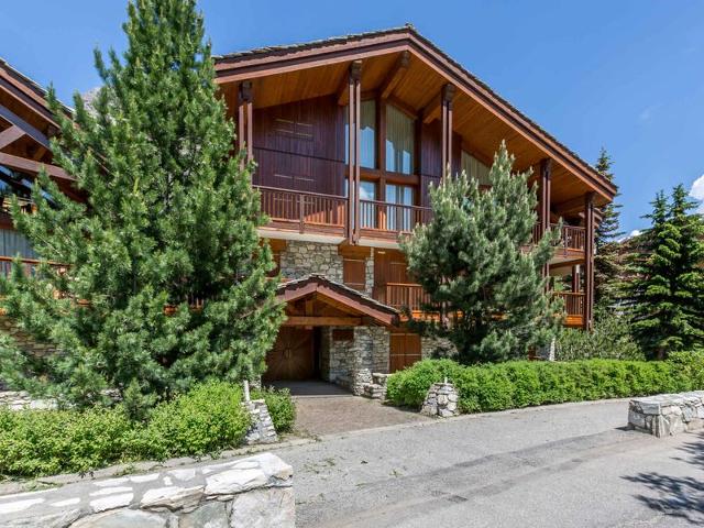 Appartement Chaleureux avec Parking et Accès Facile aux Pistes à Val-d'Isère FR-1-694-233 - Val d’Isère Centre