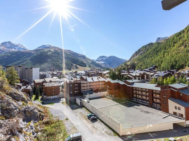 Studio de 25m² au 6ème étage, proche centre, balcon, Wifi, animaux acceptés FR-1-694-264 - Val d’Isère Centre