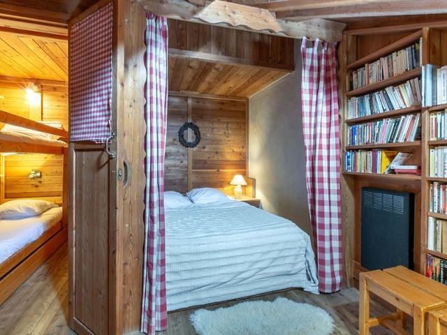 Studio mignon avec mezzanine, parking, et accès direct aux pistes au cœur de Val-d'Isère FR-1-694-26 - Val d’Isère Centre