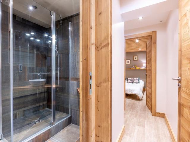 Appartement spacieux avec wifi, parking, balcon Sud à 10 min des commodités FR-1-694-33 - Val d’Isère Centre