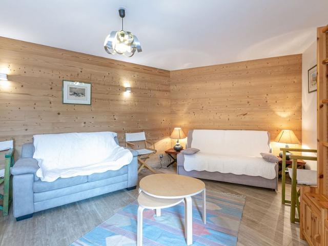 Appartement spacieux avec wifi, parking, balcon Sud à 10 min des commodités FR-1-694-33 - Val d’Isère Centre