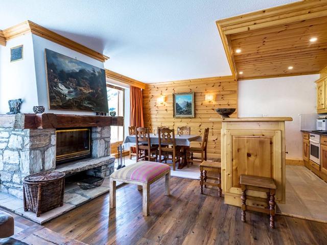 Appartement élégant aux pieds des pistes avec cheminée et WiFi FR-1-694-213 - Val d’Isère Le Châtelard