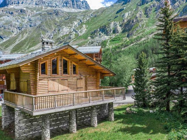 Chalet indépendant haut de gamme avec cheminée, grande terrasse, proche des pistes à Val-d'Isère FR- - Val d’Isère Centre