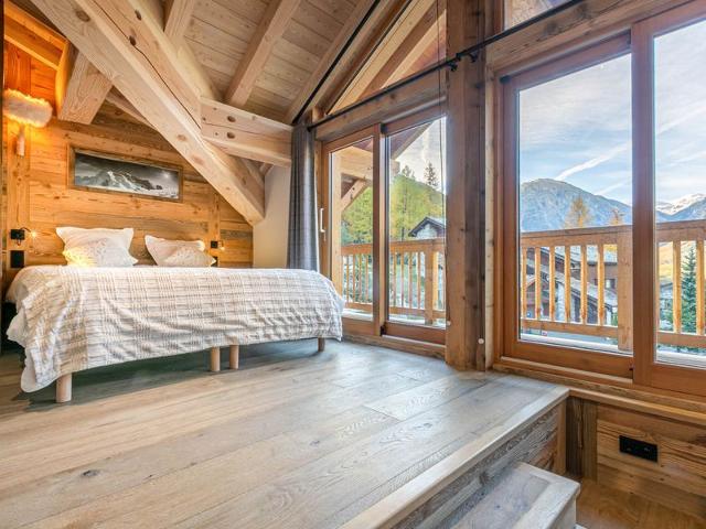 Appartement chalet de luxe à Val-d'Isère avec garage, balcon et wifi, à proximité des pistes FR-1-69 - Val d’Isère Le Châtelard