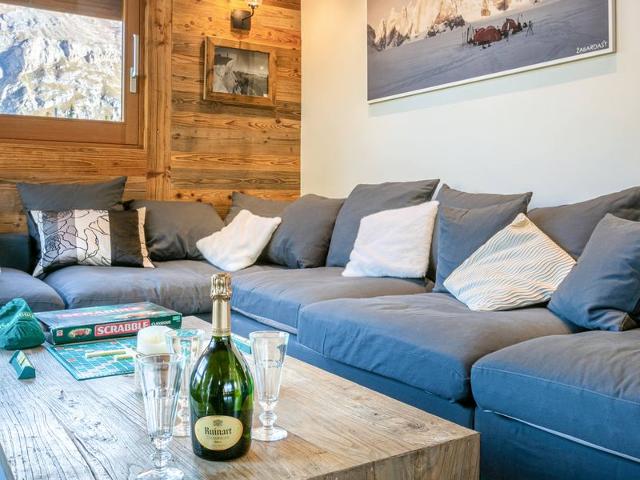 Appartement chalet de luxe à Val-d'Isère avec garage, balcon et wifi, à proximité des pistes FR-1-69 - Val d’Isère Le Châtelard