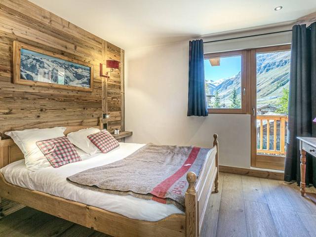 Appartement chalet de luxe à Val-d'Isère avec garage, balcon et wifi, à proximité des pistes FR-1-69 - Val d’Isère Le Châtelard