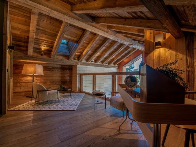 Chalet haut de gamme avec sauna, salle de jeux et 6 chambres à proximité des pistes et commerces FR-1-613-117 - Méribel Centre 1600 