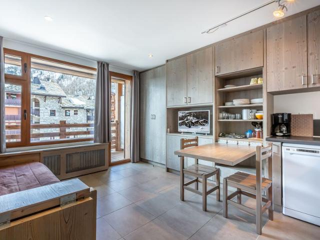 Superbe studio rénové avec balcon, au pied des pistes, en plein cœur de Val-d'Isère FR-1-694-299 - Val d’Isère Centre