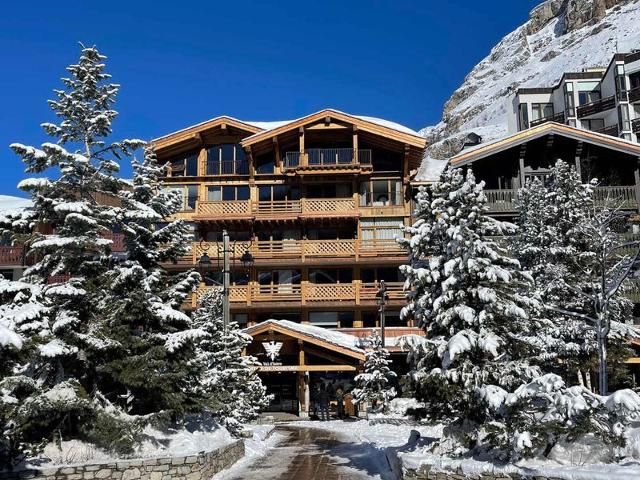 Luxueux appartement 5 pièces avec balcons et vues, proche pistes FR-1-694-354 - Val d’Isère Centre