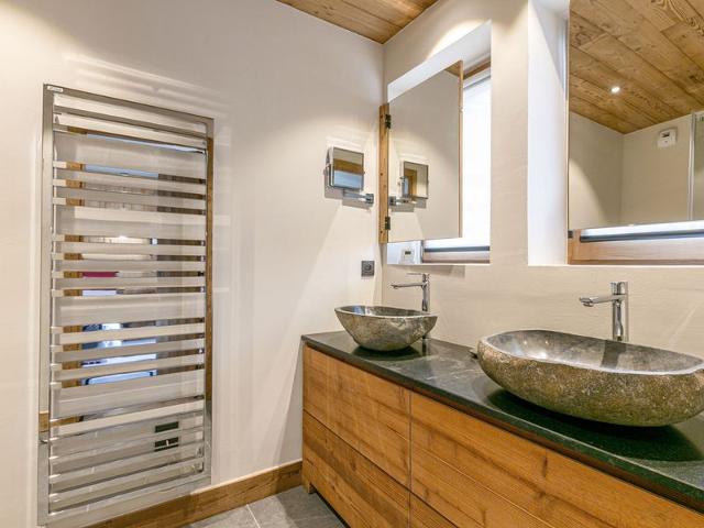 Appartement de luxe avec cheminée, balcon et services inclus, au pied de la forêt de Bellevarde FR-1 - Val d’Isère Centre