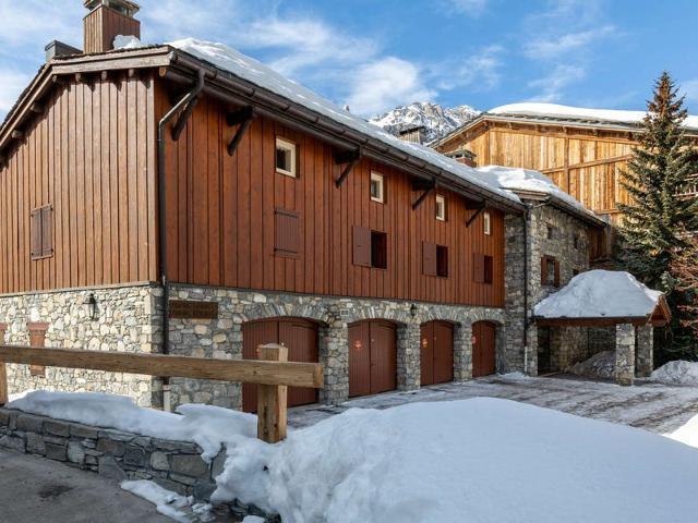 Duplex rustique avec grande terrasse au Sud, proche vieux Val-d'Isère FR-1-694-310 - Val d’Isère Centre