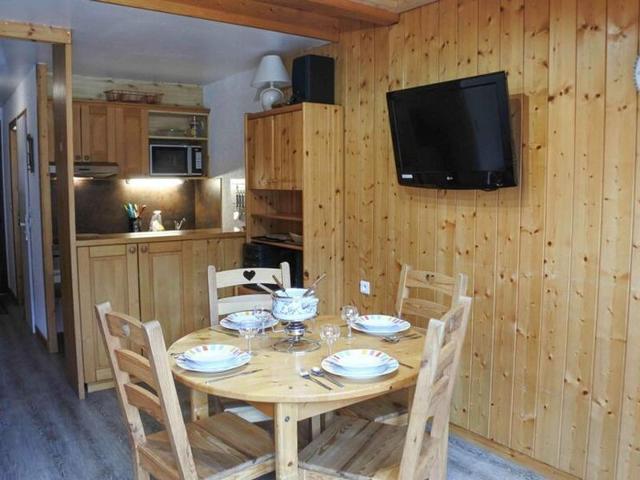 Morzine : Studio 6 pers, mezzanine, terrasse, parking, centre, WIFI FR-1-524-127 - Morzine