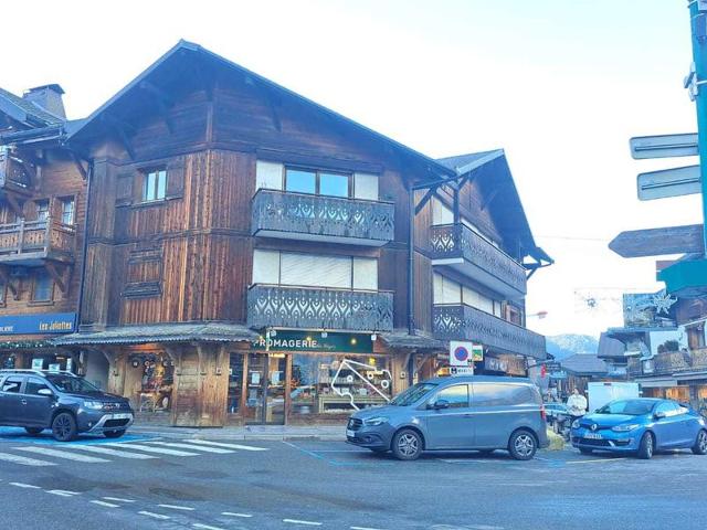 Studio cosy au centre de Morzine, pour 4 pers avec balcon, proche des pistes et services FR-1-524-12 - Morzine