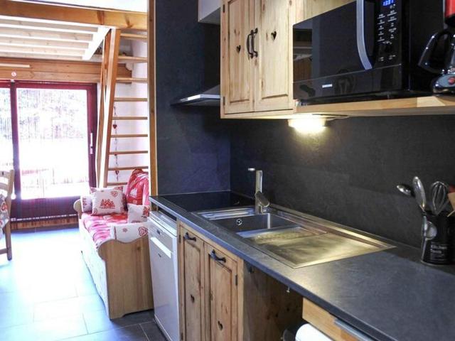 Charmant studio cabine avec mezzanine au centre de Morzine, idéal pour 6 personnes FR-1-524-125 - Morzine