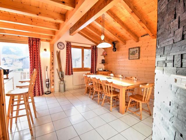 Appart duplex familial avec mezzanine, 200m du centre et remontées, équipé pour 8, parking, WiFi FR- - Morzine