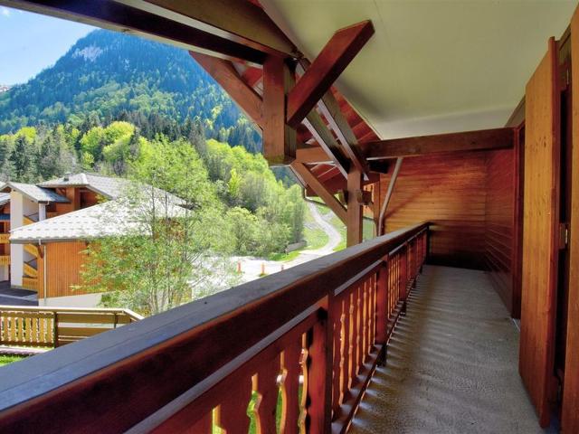 Bel Appartement Spacieux à Morzine - 8 Personnes, 90m², Accès Direct aux Pistes et Téléphérique FR-1-524-109 - Morzine