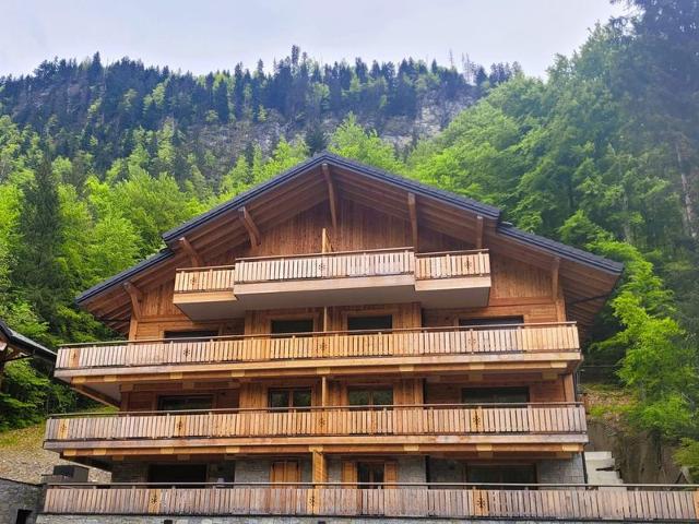 Appartement neuf 62m², 6 pers, proche centre Montriond, terrasse, garage, casier à ski FR-1-524-121 - Morzine