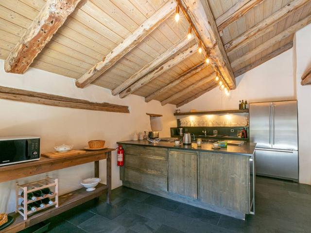 Chalet 17°C restauré, 4 ch, au cœur du vieux Val-d'Isère, grande cheminée, proche pistes, parking, WiFi FR-1-694-358 - Val d’Isère Centre