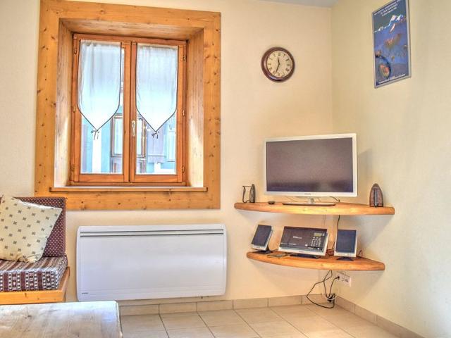 **Luxueux 3 pièces au pied des télécabines, centre de Morzine, parking, WiFi** FR-1-524-28 - Morzine