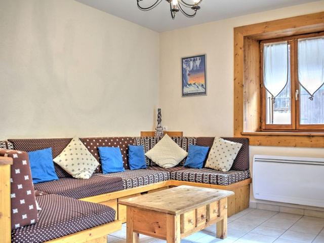 **Luxueux 3 pièces au pied des télécabines, centre de Morzine, parking, WiFi** FR-1-524-28 - Morzine