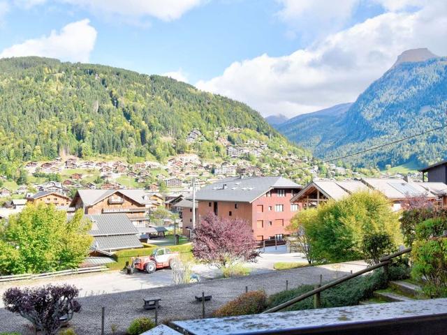 Duplex studio près du centre de Morzine, 6 pers., balcon, garage, proche remontées et navettes gratu - Morzine