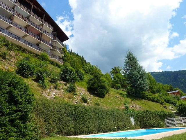 Charmant 2 pièces avec piscine et parking, proche des pistes à Morzine FR-1-524-75 - Morzine