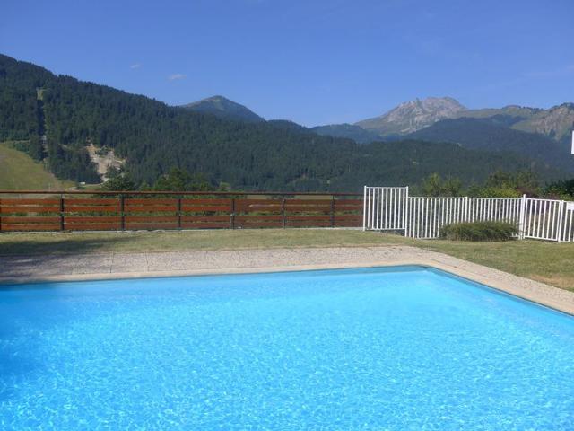 Charmant 2 pièces avec piscine et parking, proche des pistes à Morzine FR-1-524-75 - Morzine