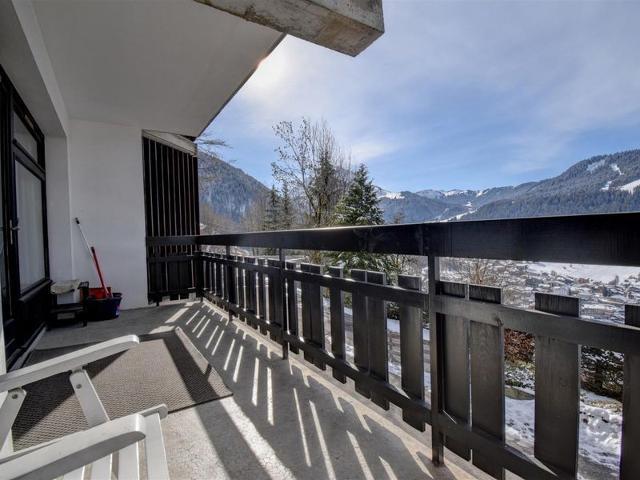 Charmant 2 pièces avec piscine et parking, proche des pistes à Morzine FR-1-524-75 - Morzine