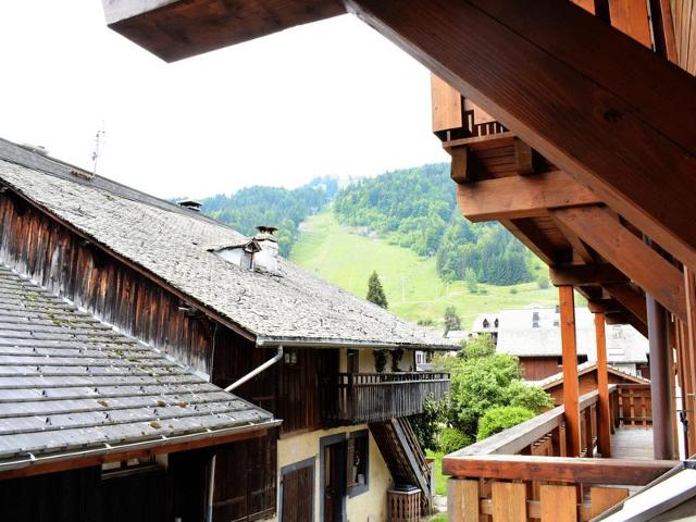 Superbe studio au centre de Morzine avec parking, Wifi et balcon exposé Sud-Est FR-1-524-78 - Morzine