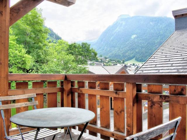 Superbe studio au centre de Morzine avec parking, Wifi et balcon exposé Sud-Est FR-1-524-78 - Morzine