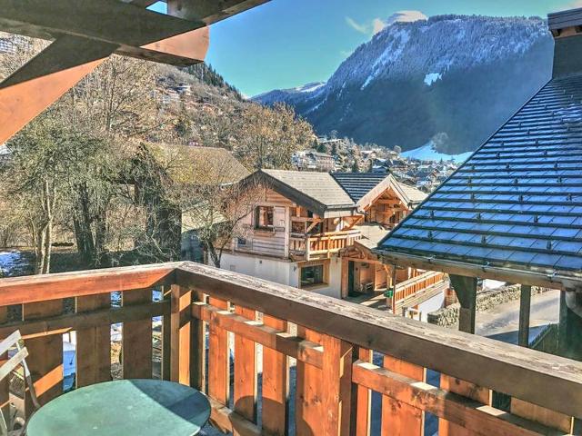 Superbe studio au centre de Morzine avec parking, Wifi et balcon exposé Sud-Est FR-1-524-78 - Morzine