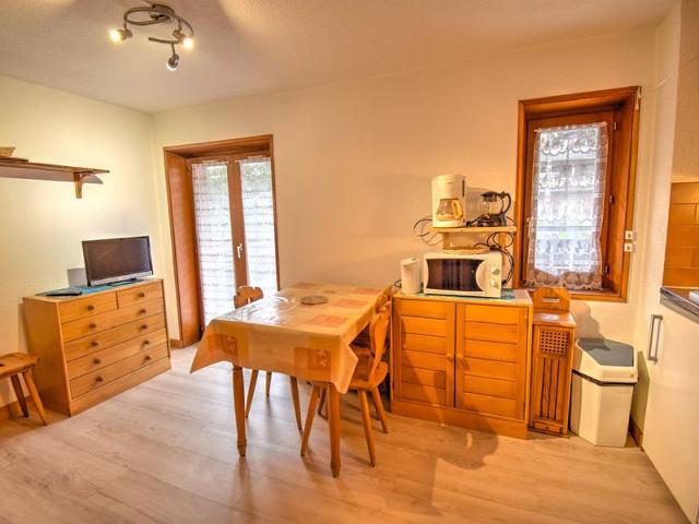 Studio rénové près du centre de Morzine, idéal pour 4 personnes avec terrasse et parking FR-1-524-83 - Morzine