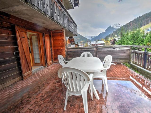 Studio rénové près du centre de Morzine, idéal pour 4 personnes avec terrasse et parking FR-1-524-83 - Morzine