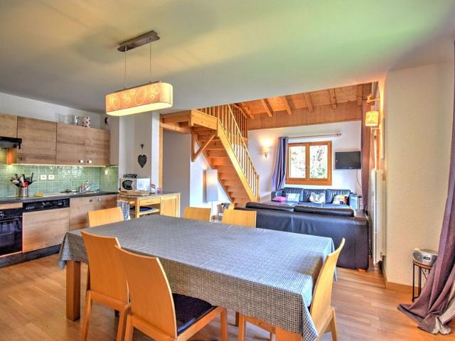 Appartement spacieux avec balcon, 4 chambres en suite, à 200m du centre de Morzine et des remontées - Morzine