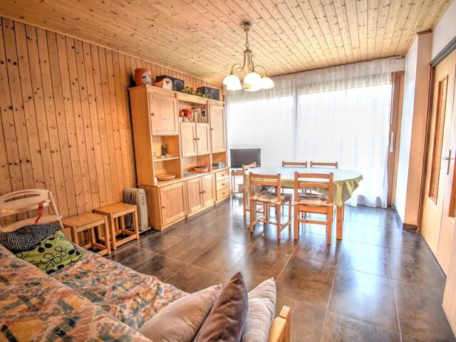 Appartement rénové avec 3 pièces, parking, proche centre et commodités à Morzine FR-1-524-8 - Morzine