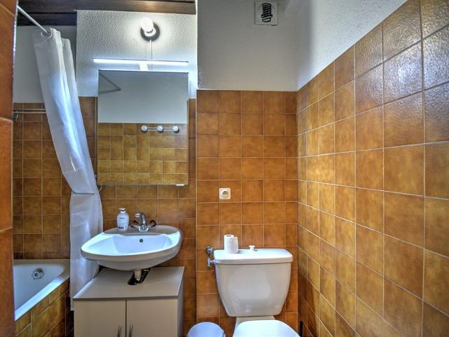 Appartement 2 pièces pour 4 personnes avec balcon au centre de Morzine, proche pistes et commerces F - Morzine