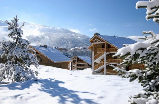 Chalets La Crête du Berger 3* - La Joue du Loup