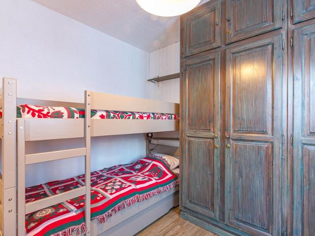 Appartement 4 pièces avec balcon, WiFi et parking couvert FR-1-694-38 - Val d’Isère Centre