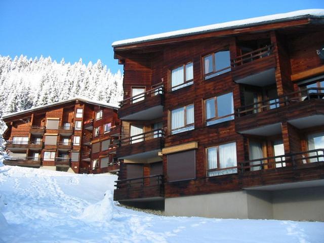 Charmant studio près du centre de Morzine avec loggia et parking, idéal pour 4 personnes FR-1-524-5 - Morzine