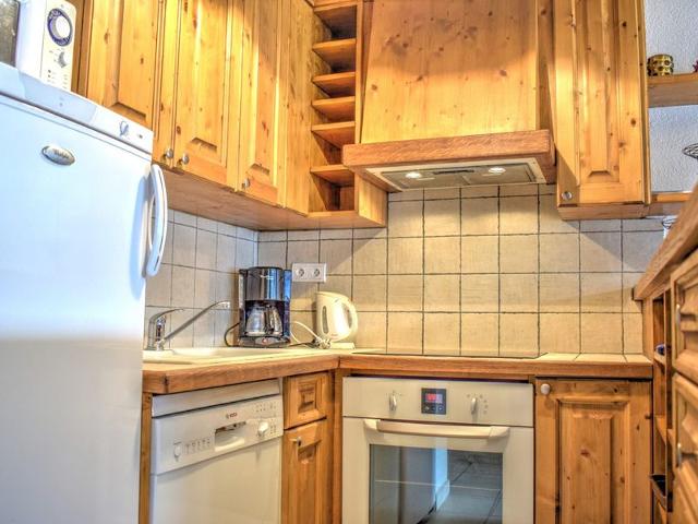 Charmant appartement au cœur de Morzine, proche télécabines, 2 chambres, balcon, parking, WiFi inclu - Morzine