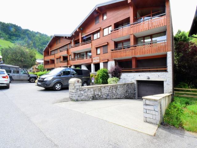 Appartement 2 pièces à Morzine, centre-ville, proche pistes, balcon sud, parking couvert, 6 couchage - Morzine