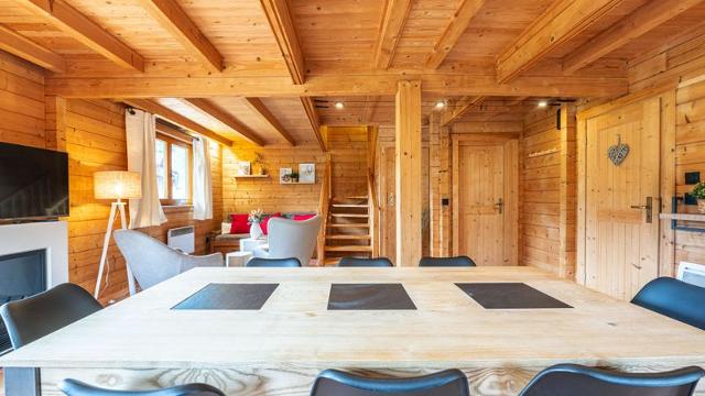 Chalet Bois de Champelle - 17 - Magnifique Chalet 8 pers - Morillon 1100 Les Esserts