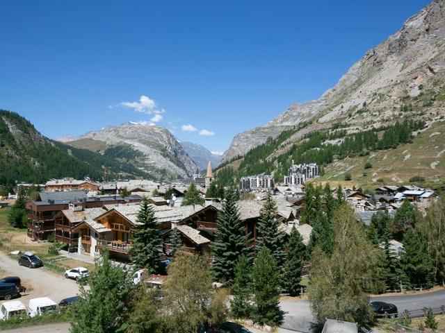 Duplex 4 pièces avec WiFi, parking et animaux acceptés FR-1-694-139 - Val d’Isère Centre