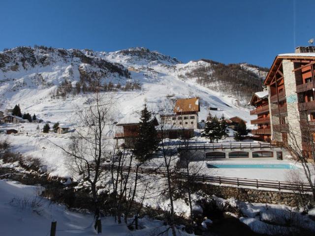 Appartement standing 3 pièces avec terrasse, cheminée, parking et WiFi à Val-d'Isère FR-1-694-199 - Val d’Isère Centre