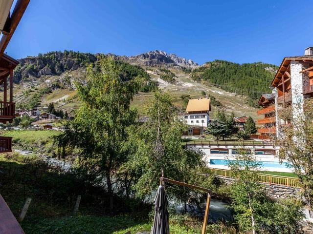 Appartement standing 3 pièces avec terrasse, cheminée, parking et WiFi à Val-d'Isère FR-1-694-199 - Val d’Isère Centre