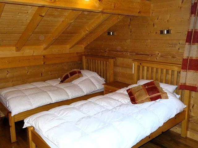 Chalet familial aux Gets, 8 pers, 150m des pistes, 4 chambres, 4 SDB, terrasse sud, proche lac FR-1- - Les Gets