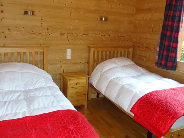 Chalet familial aux Gets, 8 pers, 150m des pistes, 4 chambres, 4 SDB, terrasse sud, proche lac FR-1- - Les Gets