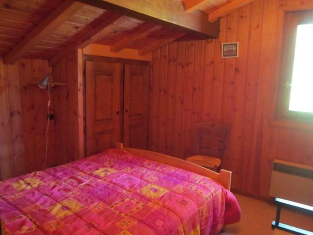 Chalet individuel aux Gets - 8 pers, navette hiver, garage, grand balcon sud FR-1-802-83 - Les Gets