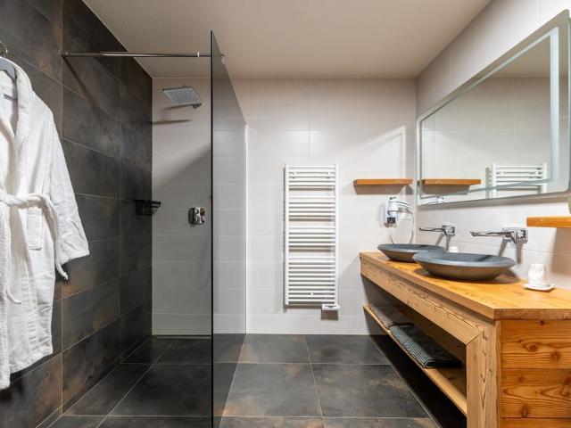 Chalet 5 étoiles avec sauna et bain nordique, proche des pistes, pour 12 personnes FR-1-467-127 - Le Grand Bornand